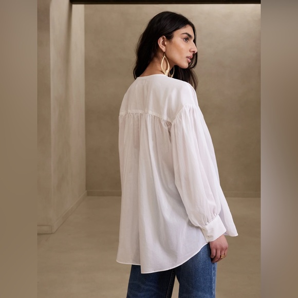 Oversized Cotton-Silk Shirt - Picture 4 of 8